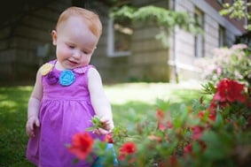 Toddler and family at the Annapolis State House in Maryland