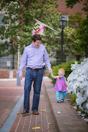 Toddler and family at the Annapolis State House in Maryland