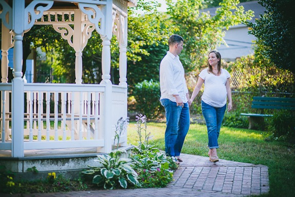 Cute Maternity and Newborn Portraits