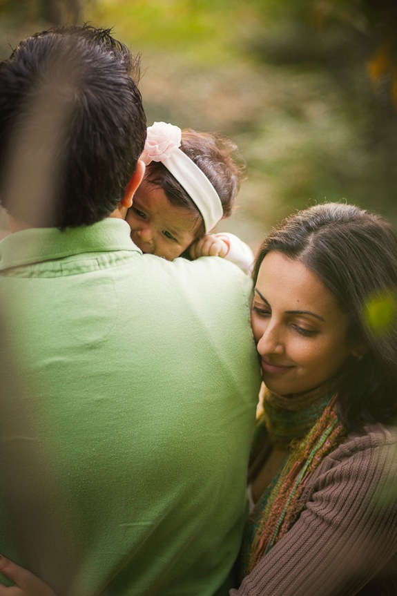 Adorable family at McCrillis Gardens in Maryland