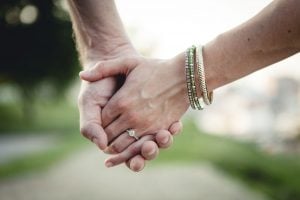 couple holding hands federal hill park