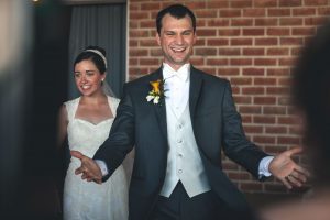 bride and groom arriving at reception annapolis