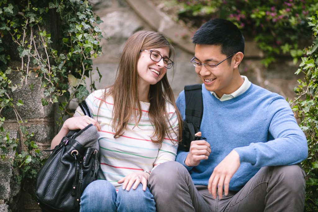 couplehangingout