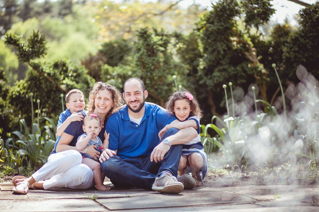 family portraits by petruzzo photography at the glenview mansion 04