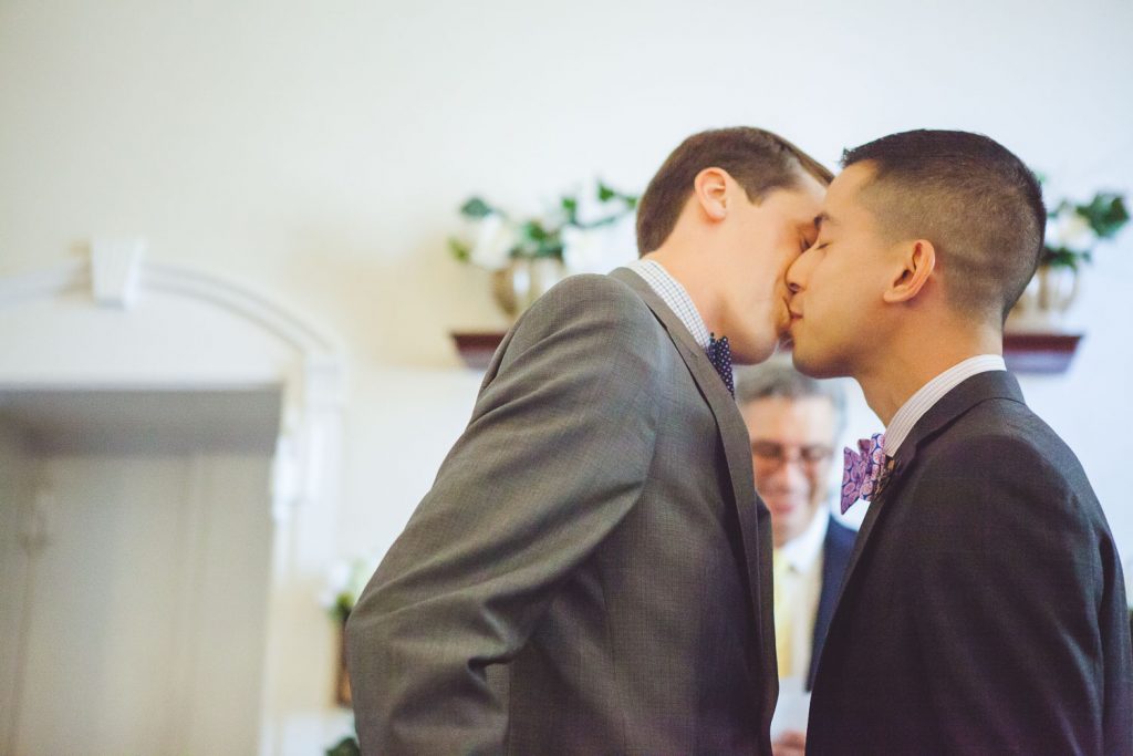 Brett and Justins annapolis courthouse wedding with Petruzzo Photography 13