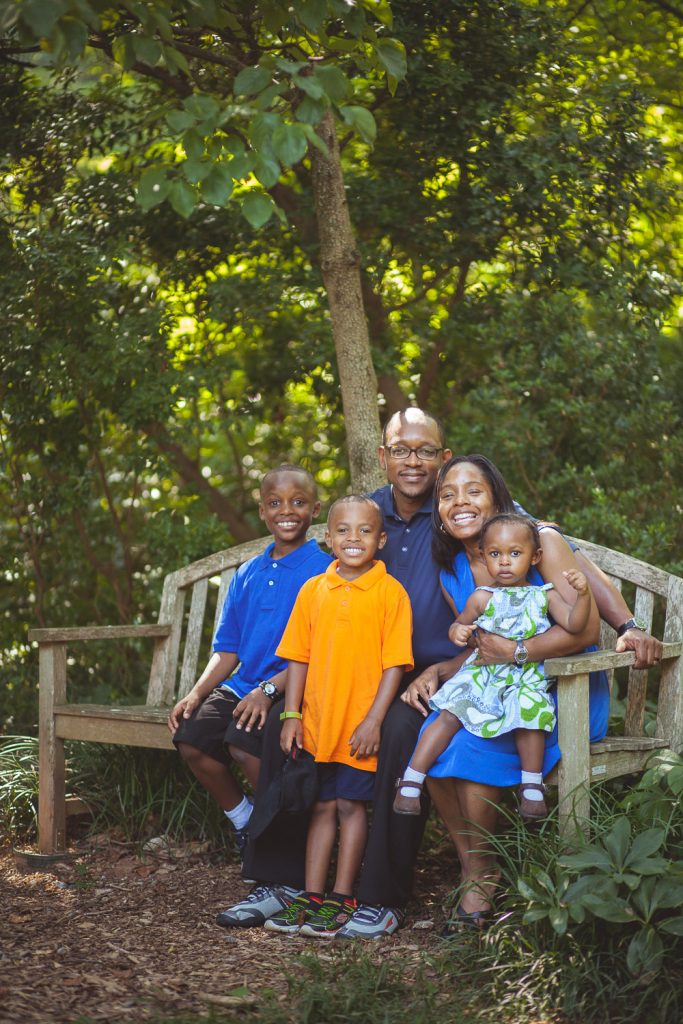 family portraits at mccrillis gardens petruzzo photography 14