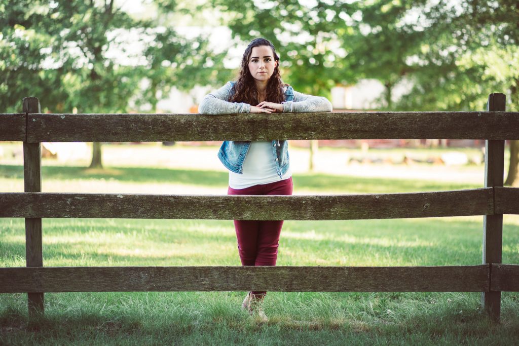 Senior Portraits at Kinder Farm Park with Greg Ferko 02