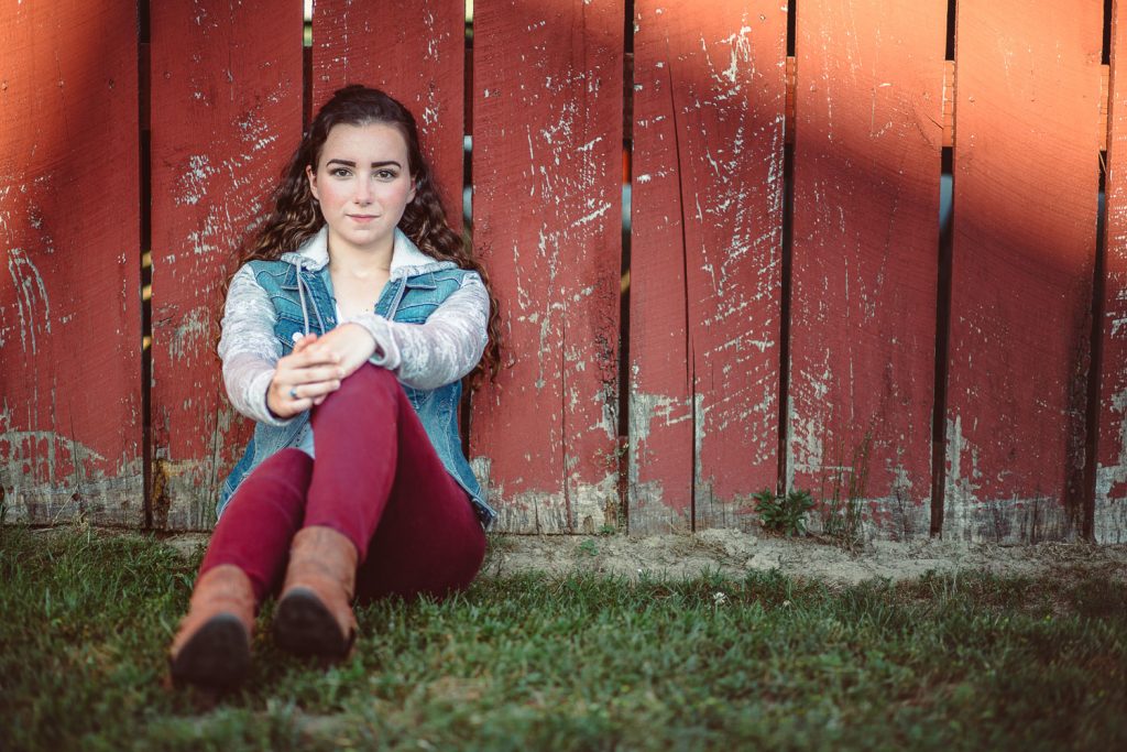 Senior Portraits at Kinder Farm Park with Greg Ferko 12