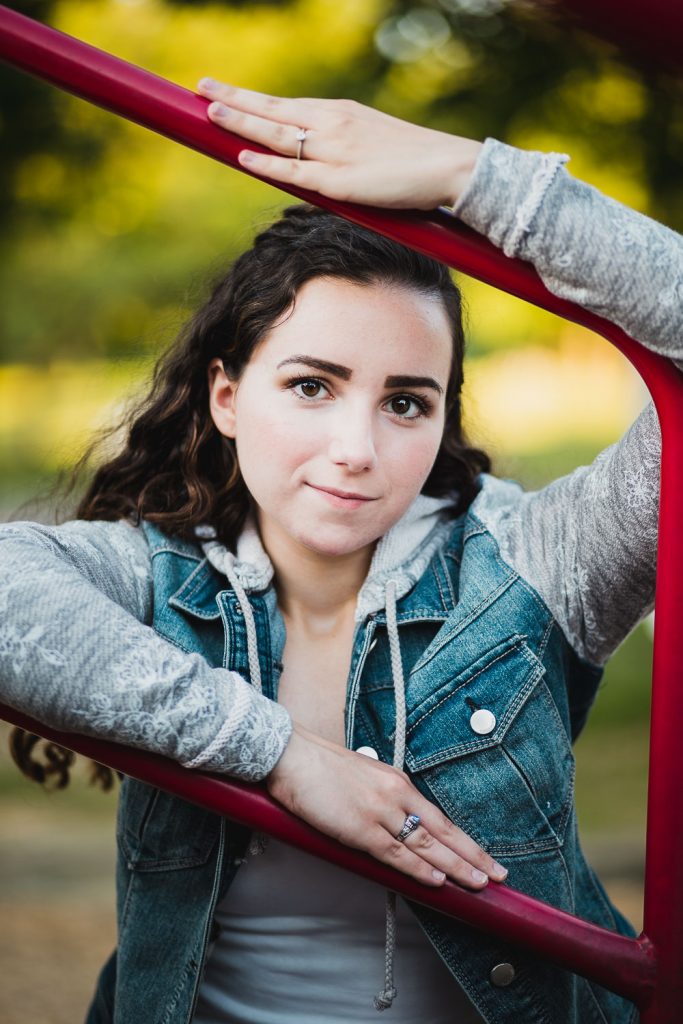 Senior Portraits at Kinder Farm Park with Greg Ferko 23