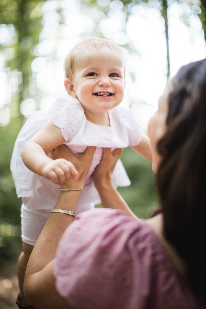 A Multi Family Portrait Session at Irvine Nature Center in Owings Mills 10