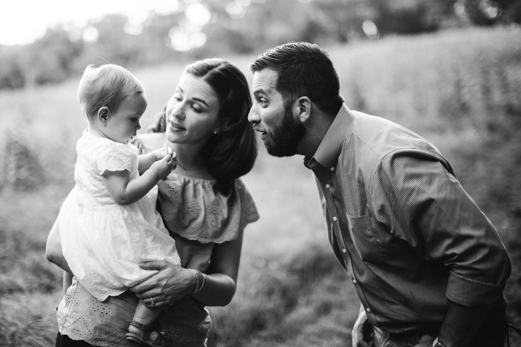 A Multi Family Portrait Session at Irvine Nature Center in Owings Mills 39