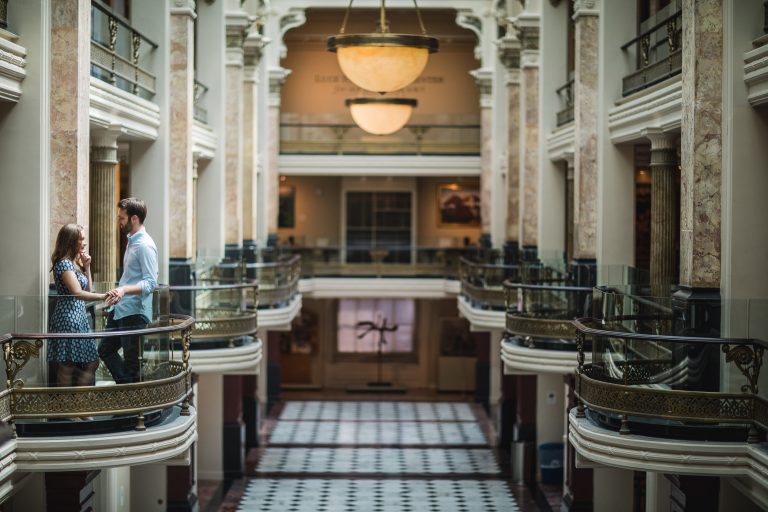 An Engagement Session Through the Halls of the National Portraits Gallery 01