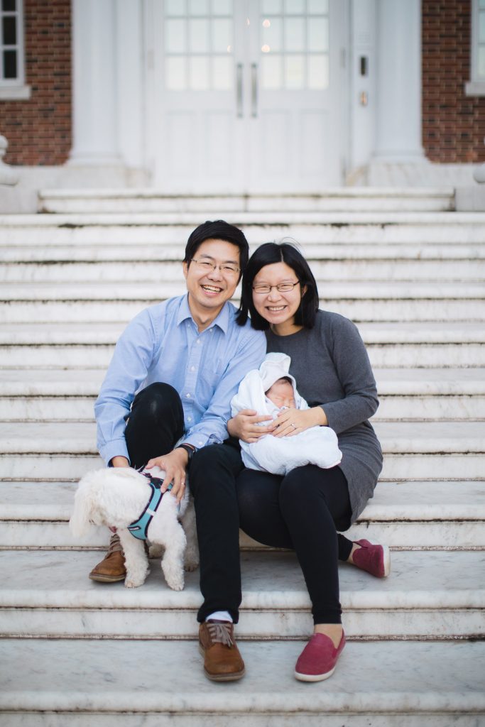 Meeting the Newborn on the Johns Hopkins Campus in Baltimore 18