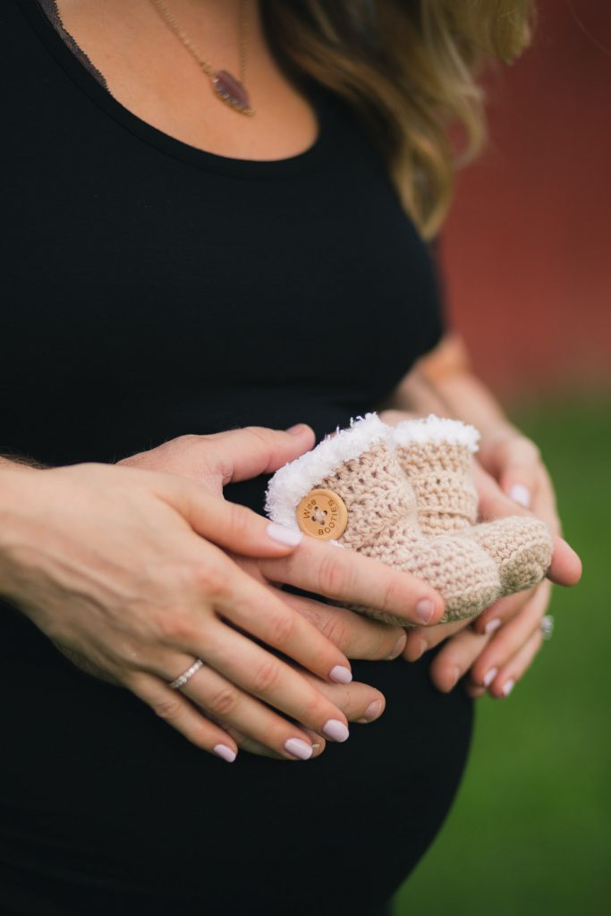 A Maternity Session from Greg Ferko at Kinder Farm Park 10