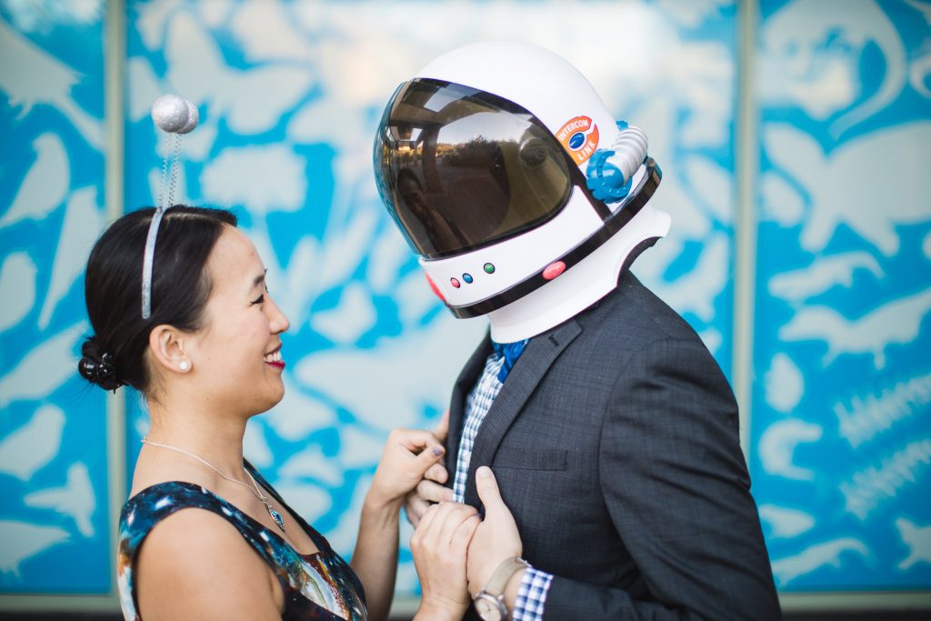 This Couple Had Their Engagement Session on Earth 16