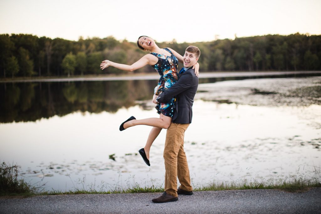 This Couple Had Their Engagement Session on Earth 28