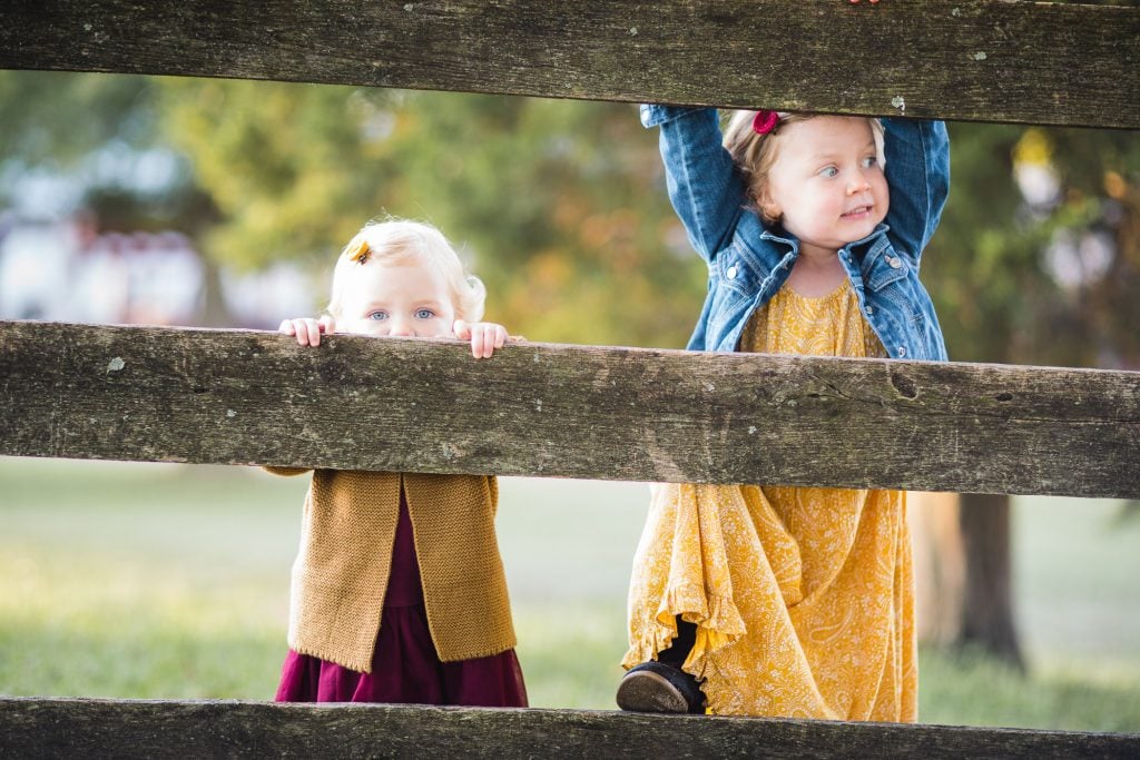 A Colorful Two Part Autumn Family Session from Felipe 03