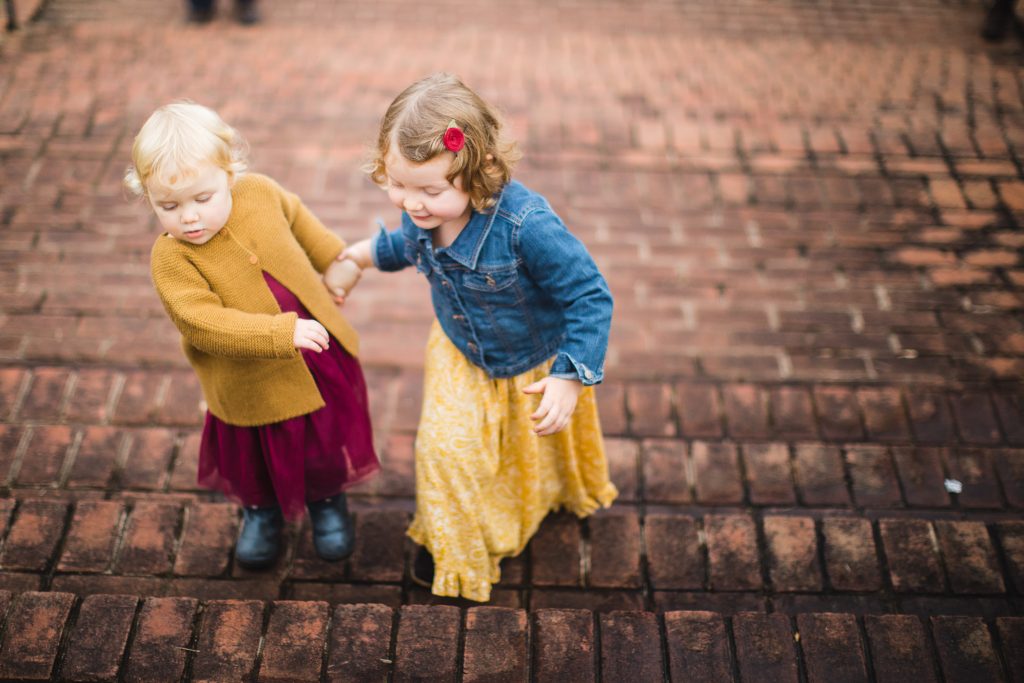 A Colorful Two Part Autumn Family Session from Felipe 32