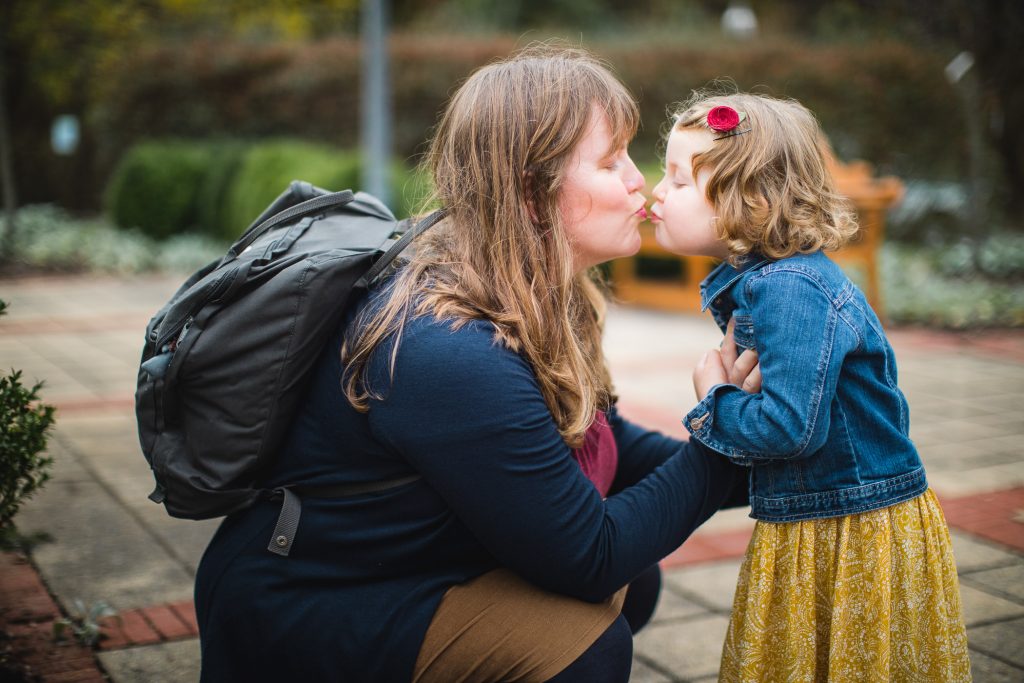 A Colorful Two Part Autumn Family Session from Felipe 33