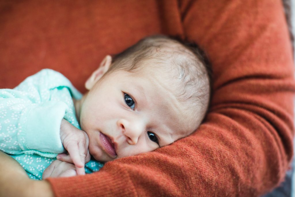 A Portrait Session with a Newborn Family 19