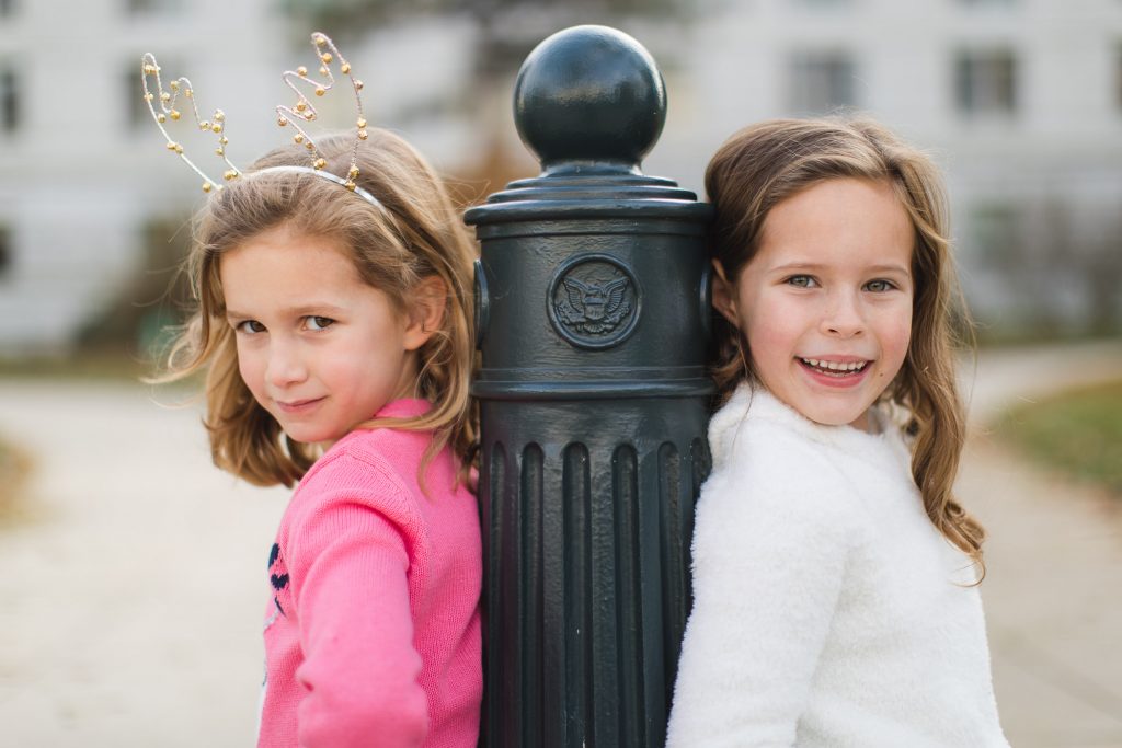 Wandering the Grounds Around the Supreme Court for This Family Portrait Session 05