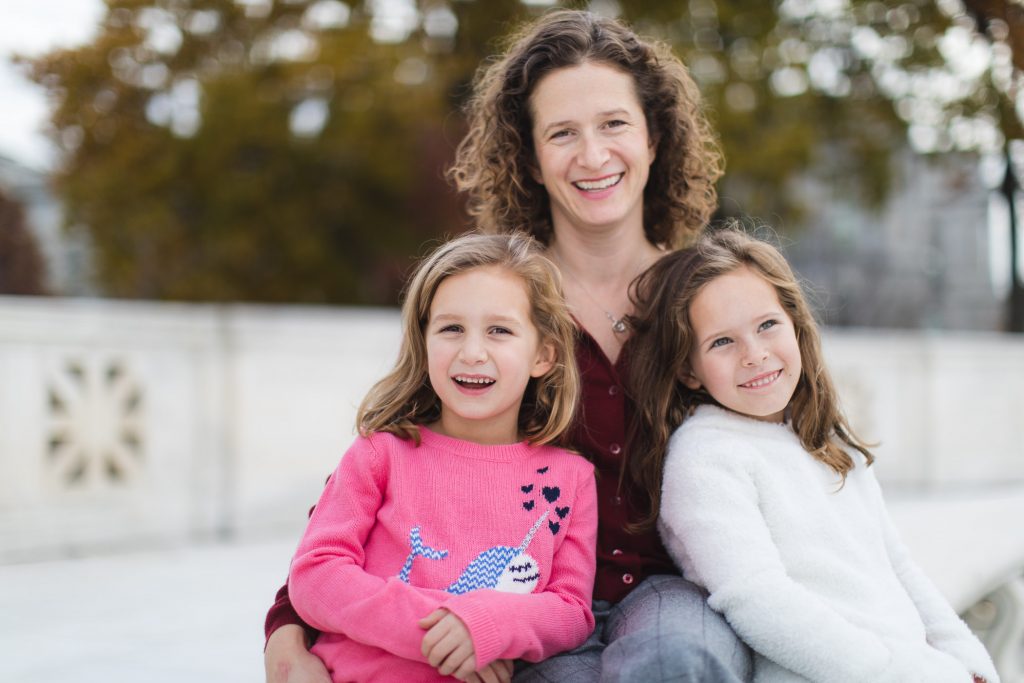 Wandering the Grounds Around the Supreme Court for This Family Portrait Session 09