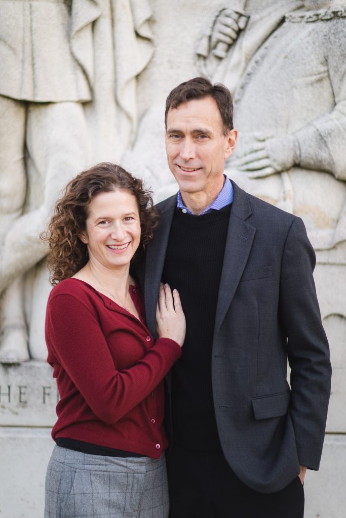 Wandering the Grounds Around the Supreme Court for This Family Portrait Session 22