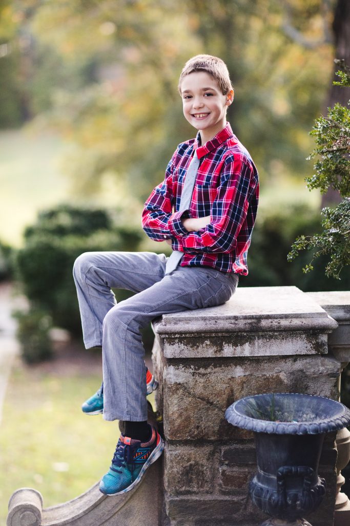 A Colorful October Family Portrait Session from Felipe 23