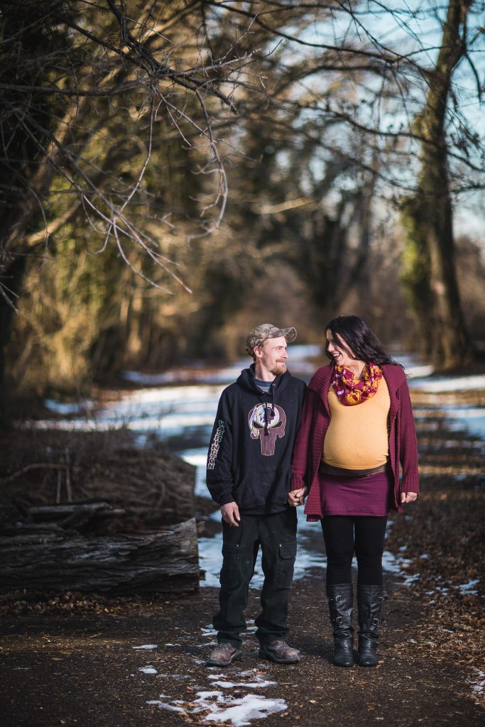 A Mixed Light Maternity Portrait Session at Every Park USA 01