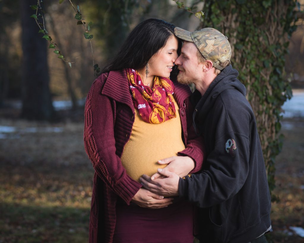 A Mixed Light Maternity Portrait Session at Every Park USA 07