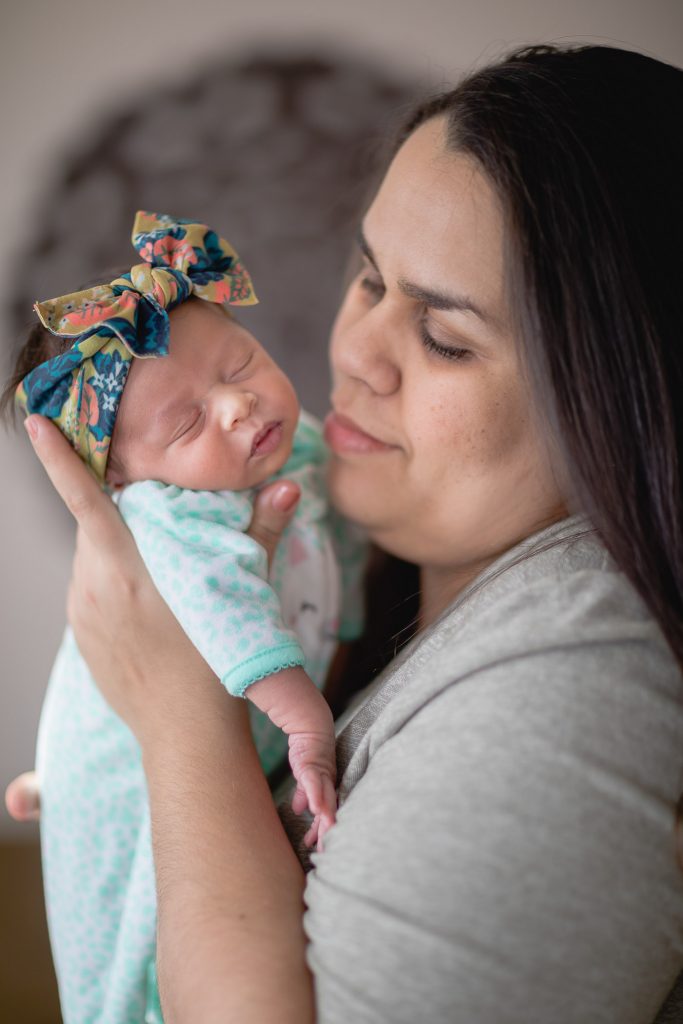 A Portrait Session for the Most Adorable New Member of the Family 04