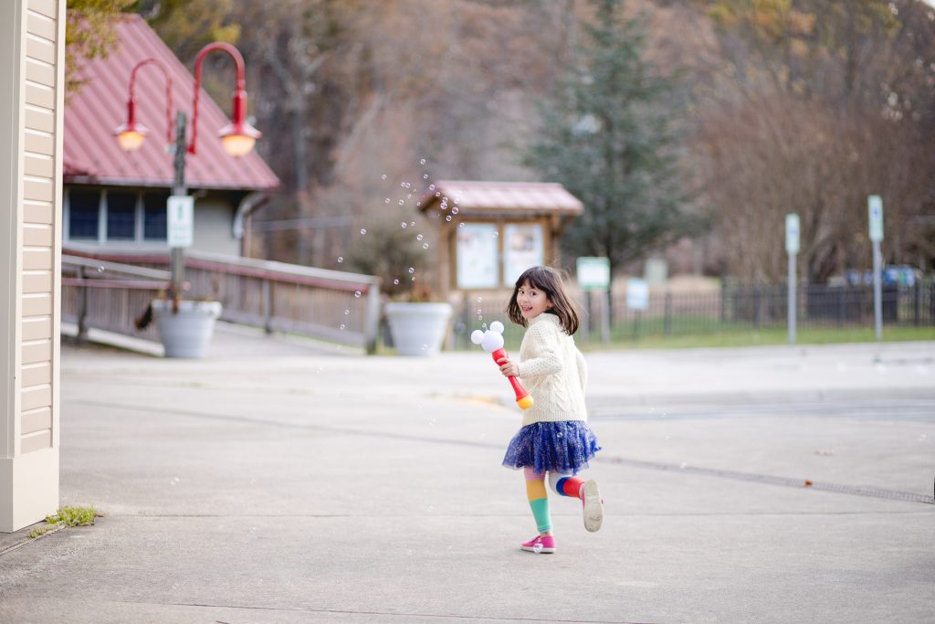 Another One of Felipes Beautiful Fall Family Sessions 02