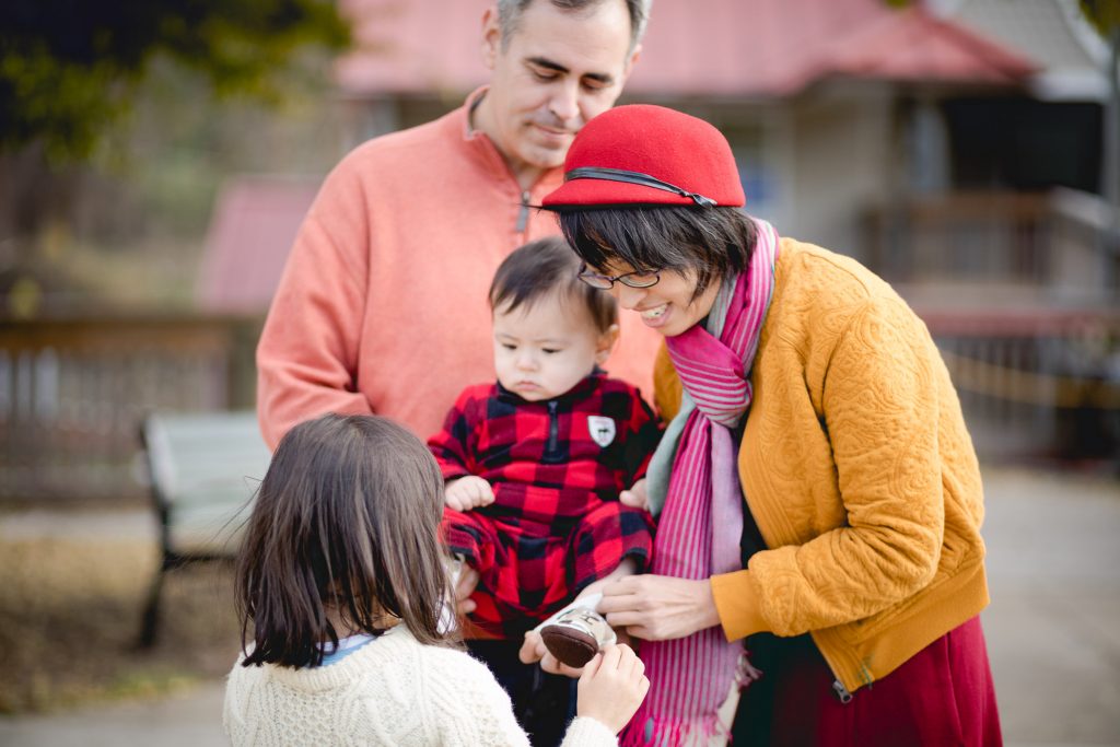 Another One of Felipes Beautiful Fall Family Sessions 04