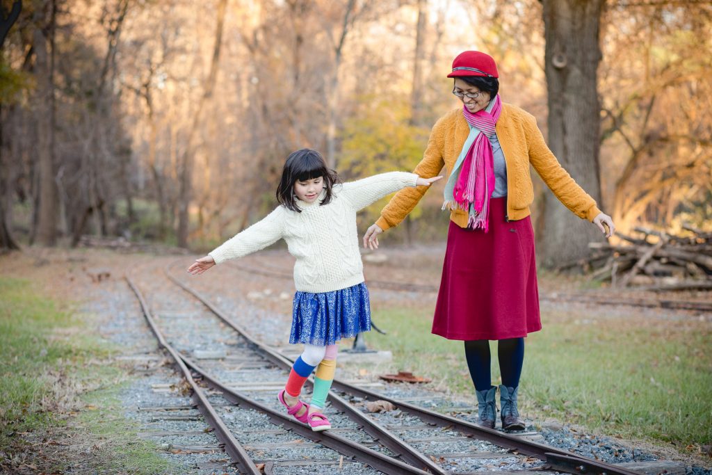 Another One of Felipes Beautiful Fall Family Sessions 13