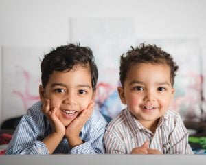 It Was Cold Out So We Did the Family Session Inside 11