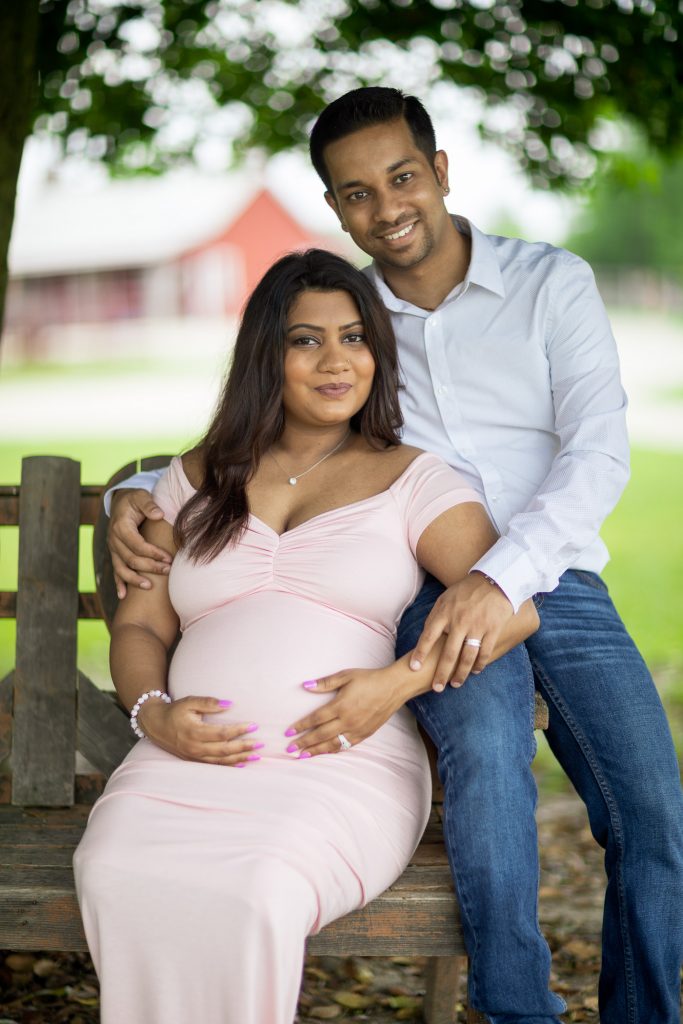 A Beautiful Maternity Session from Felipe at Kinder Farm Park 17