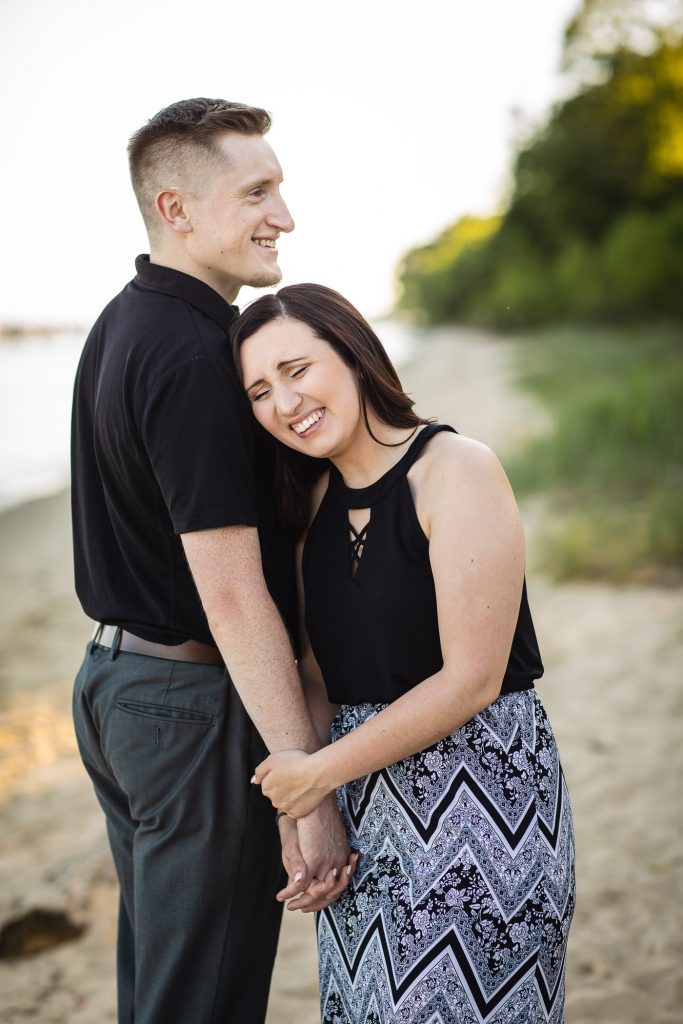 This Couple Just Got Married Check Out Their Beach Engagement Photos 03