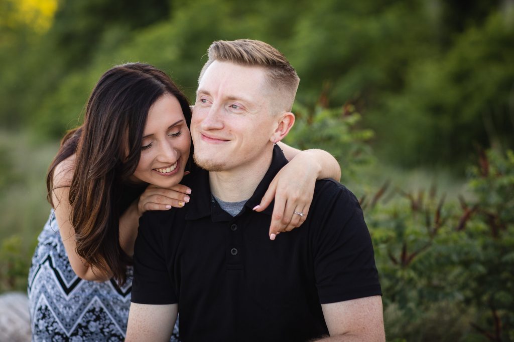 This Couple Just Got Married Check Out Their Beach Engagement Photos 07