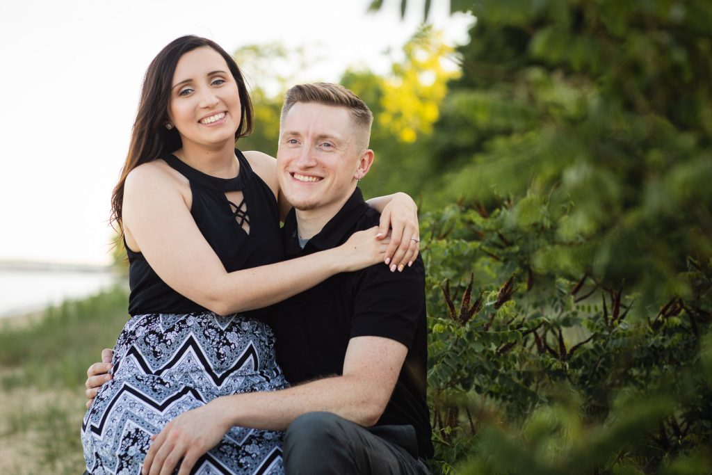 This Couple Just Got Married Check Out Their Beach Engagement Photos 08