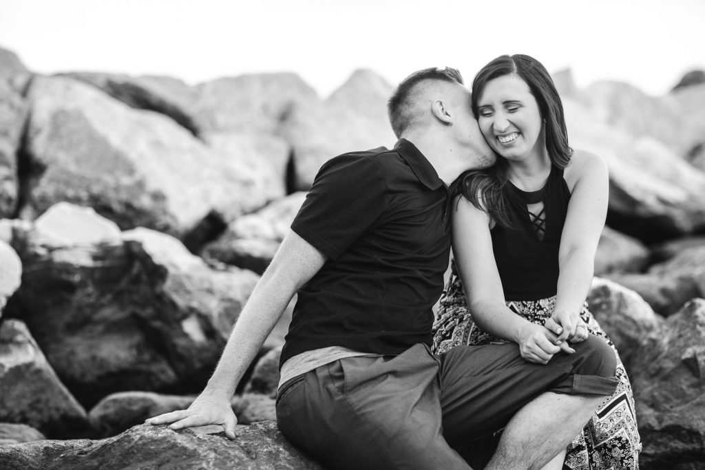 This Couple Just Got Married Check Out Their Beach Engagement Photos 15