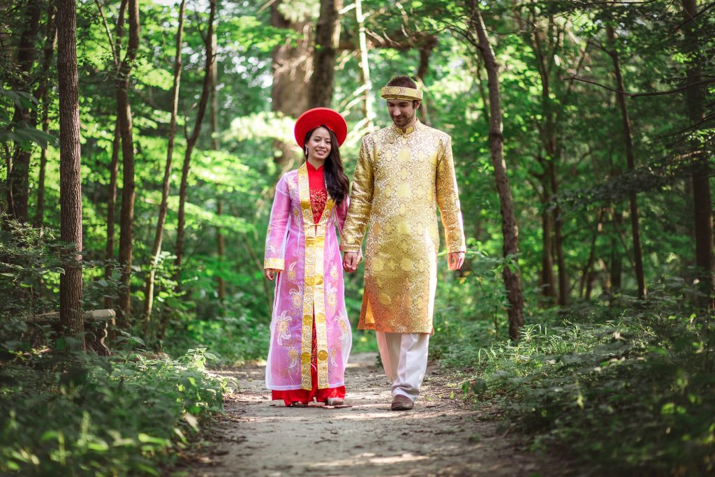 A Beautiful Afternoon Engagement Session with Greg at Cylburn Arboretum in Baltimore 07