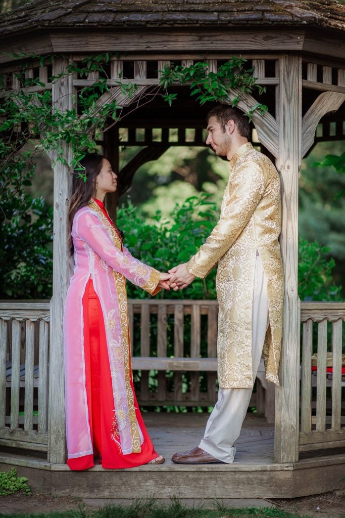 A Beautiful Afternoon Engagement Session with Greg at Cylburn Arboretum in Baltimore 17