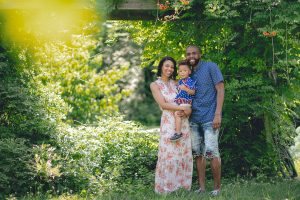 A Family Portrait Session in the Garden with Felipe 10