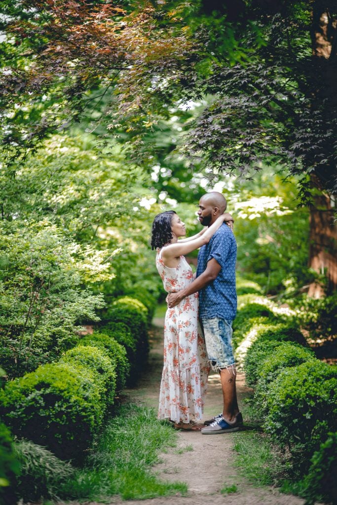 A Family Portrait Session in the Garden with Felipe 20