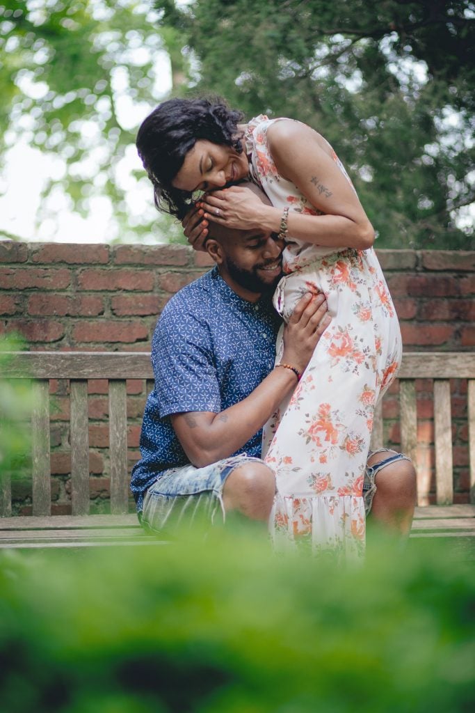 A Family Portrait Session in the Garden with Felipe 24