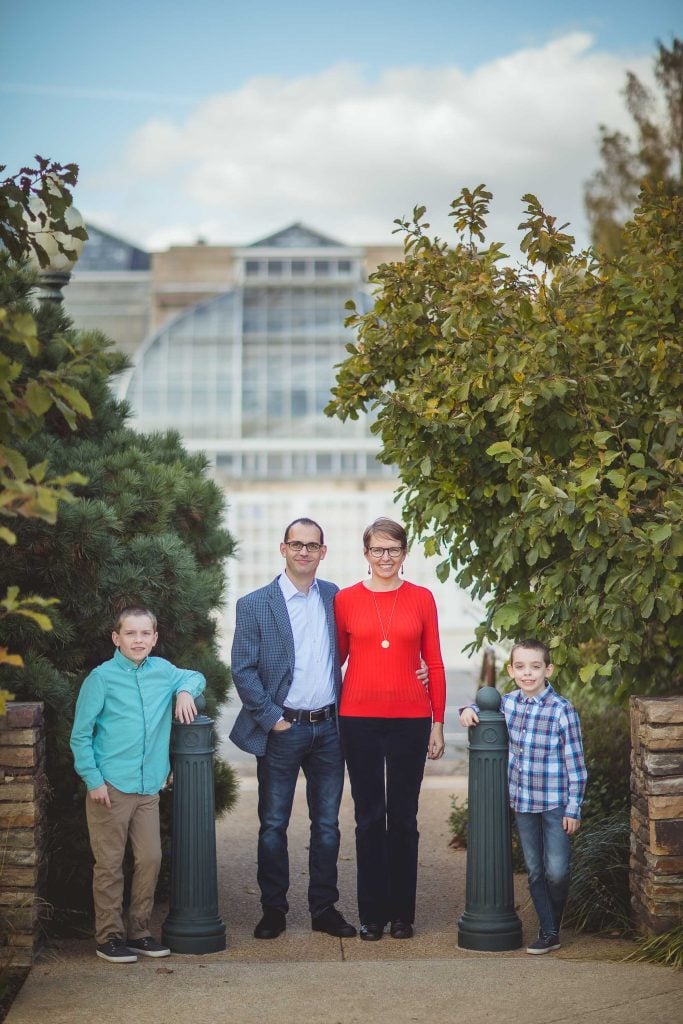 Family Portraits Beautiful Bartholdi Gardens Washington DC 01