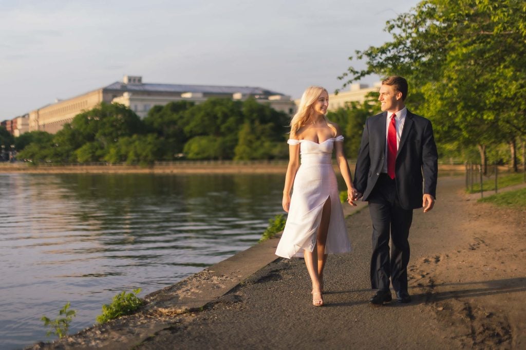 Joseph Amanda Engagement Session Jefferson Memorial DC 15