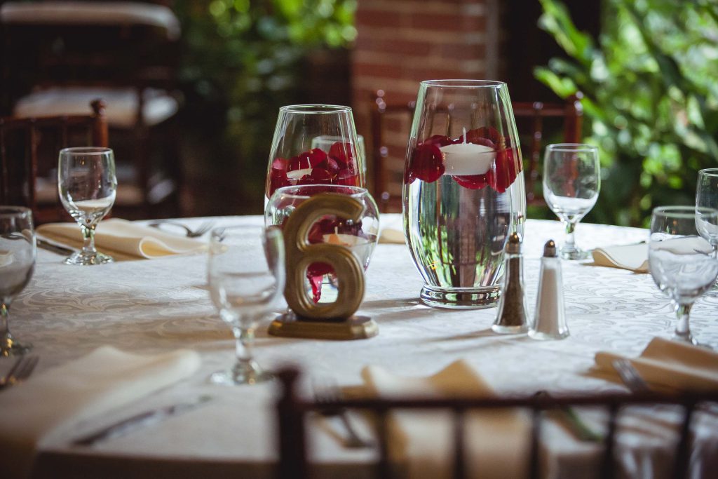 A table setting with flowers at Gramercy Mansion in Maryland.