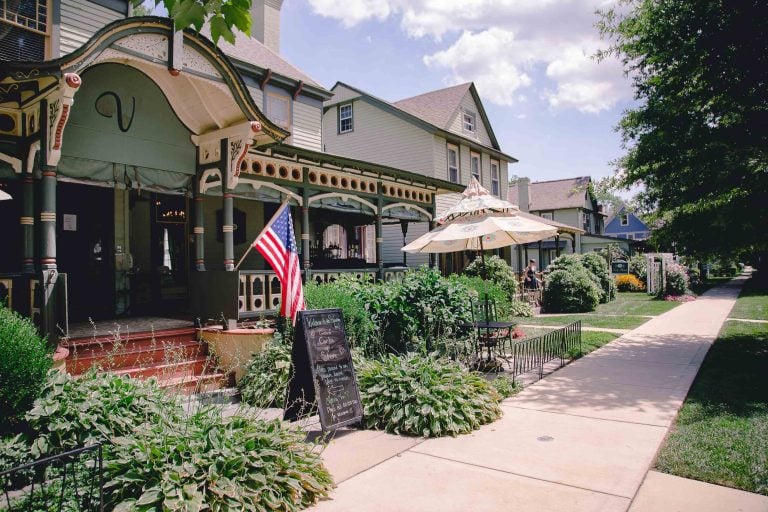 A sidewalk in front of Vandiver Inn in Havre de Grace, Maryland.